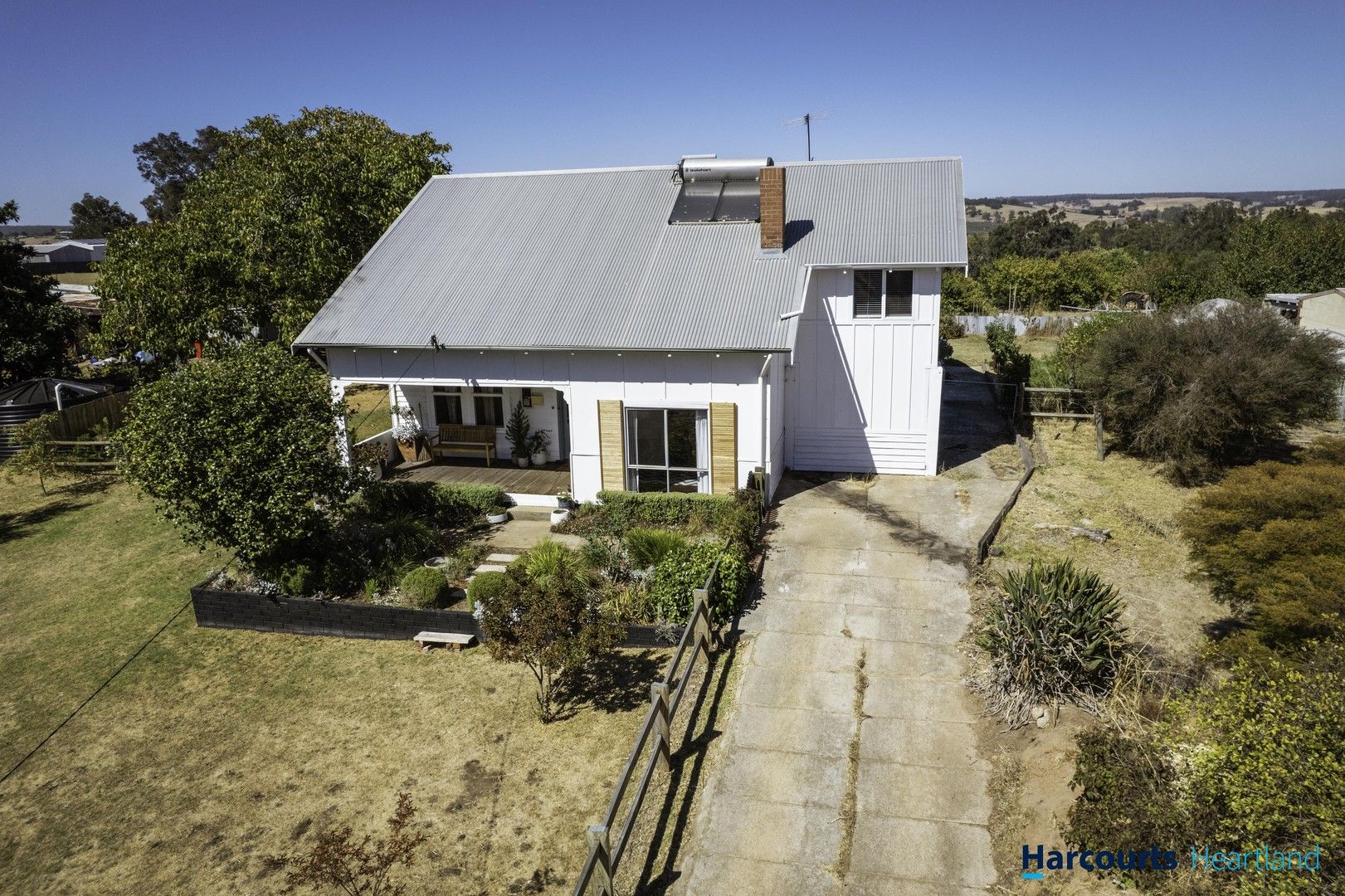 4 bedrooms House in 72 Forrest Street BRIDGETOWN WA, 6255