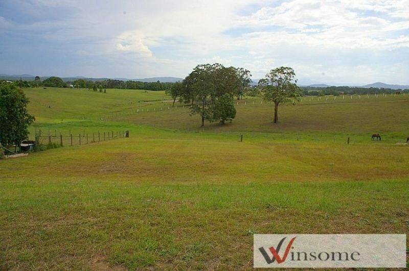 11 Springfields Drive, GREENHILL NSW 2440, Image 0
