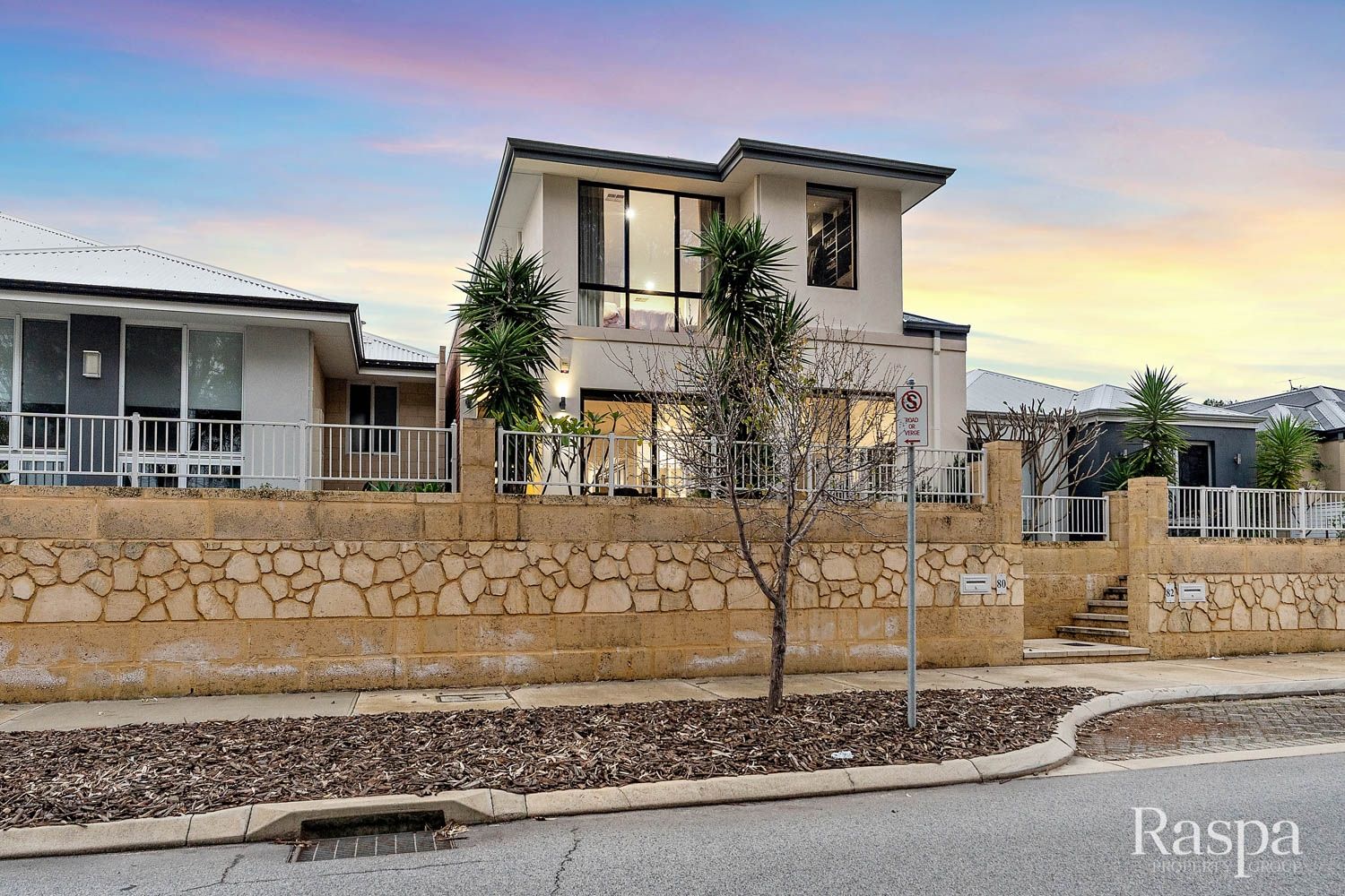 3 bedrooms House in 80 Entrance Road SPEARWOOD WA, 6163