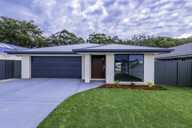 Picture of 11 Somervale Road, SANDY BEACH NSW 2456