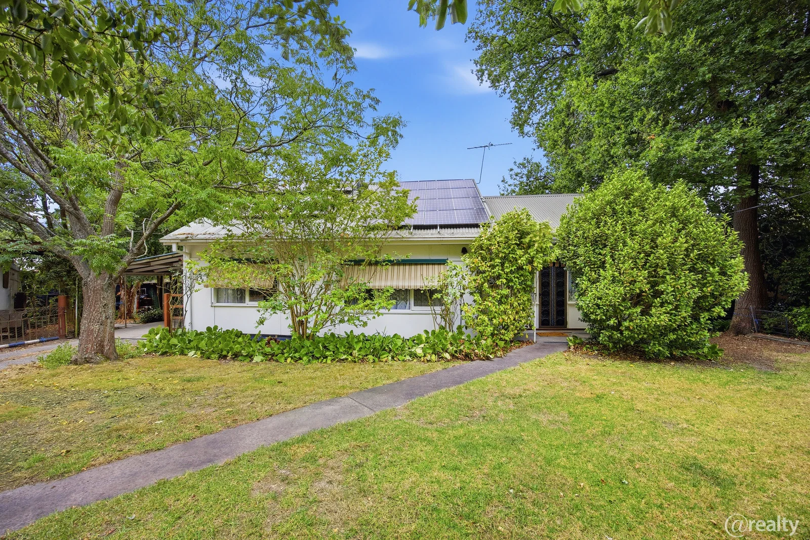 8 Barkers Road, Chum Creek VIC 3777