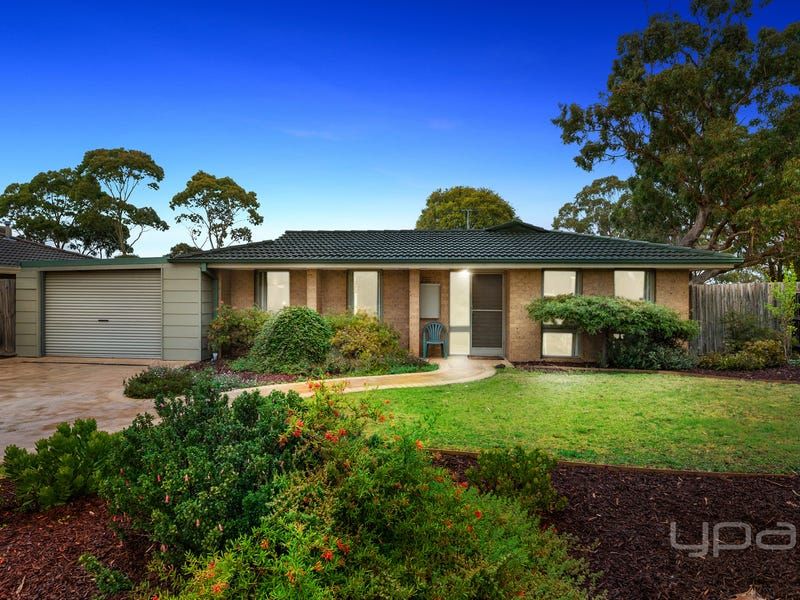 40 Chelmsford Way, Melton West VIC 3337, Image 0