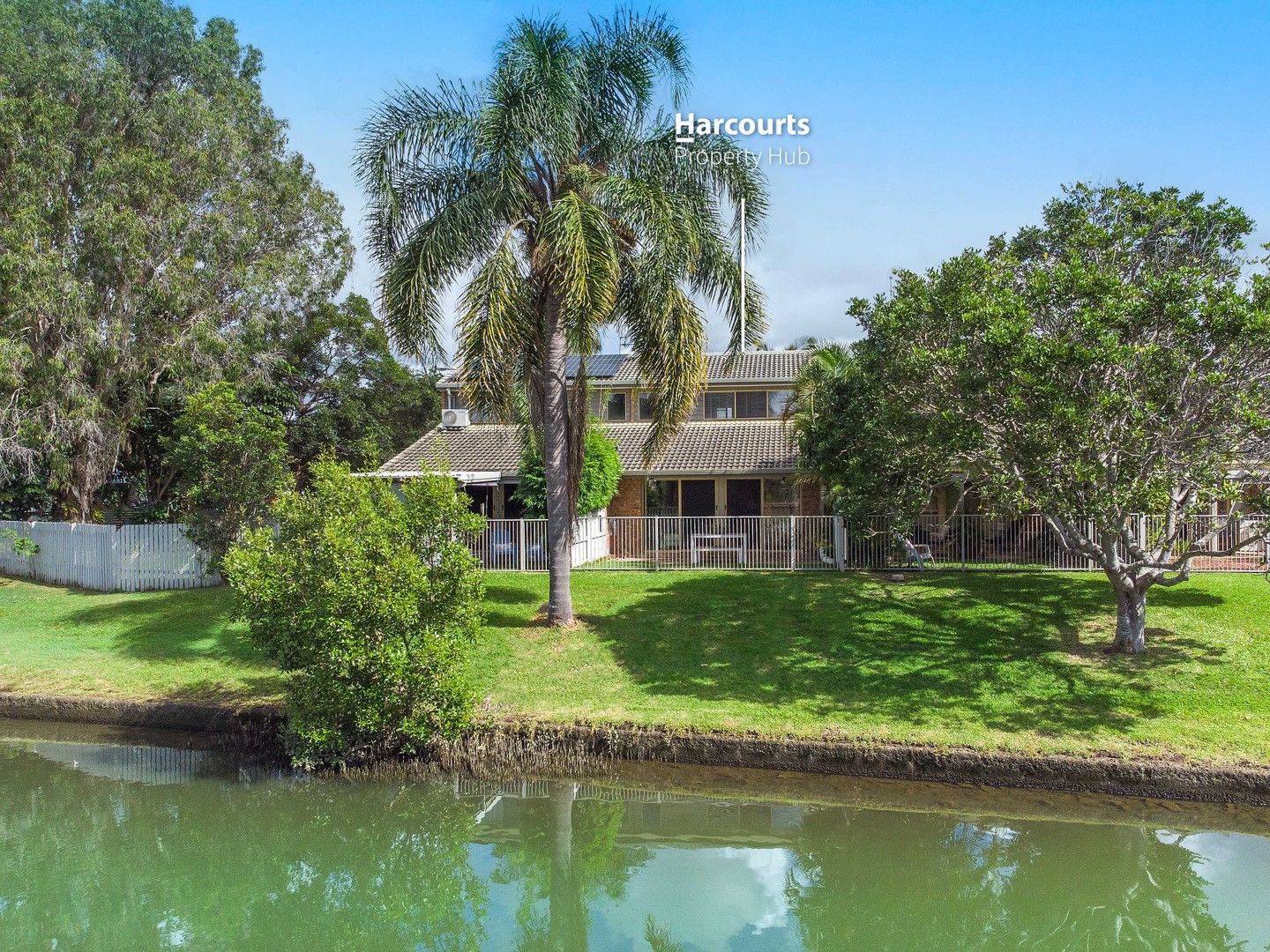 2/18 Bienvenue Drive, Currumbin Waters QLD 4223, Image 0