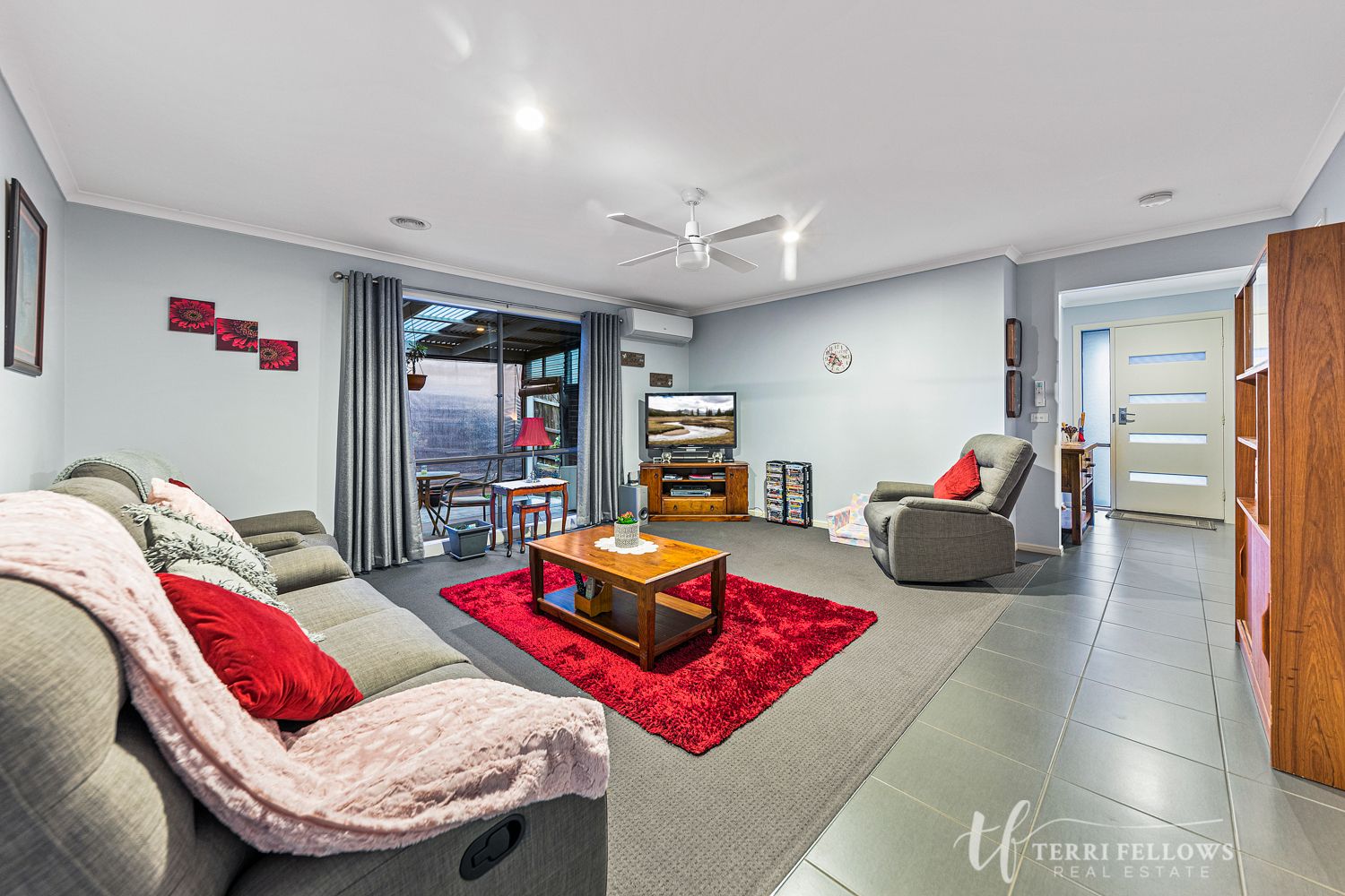 17 Rimfire Ave, Drouin VIC 3818, Image 2