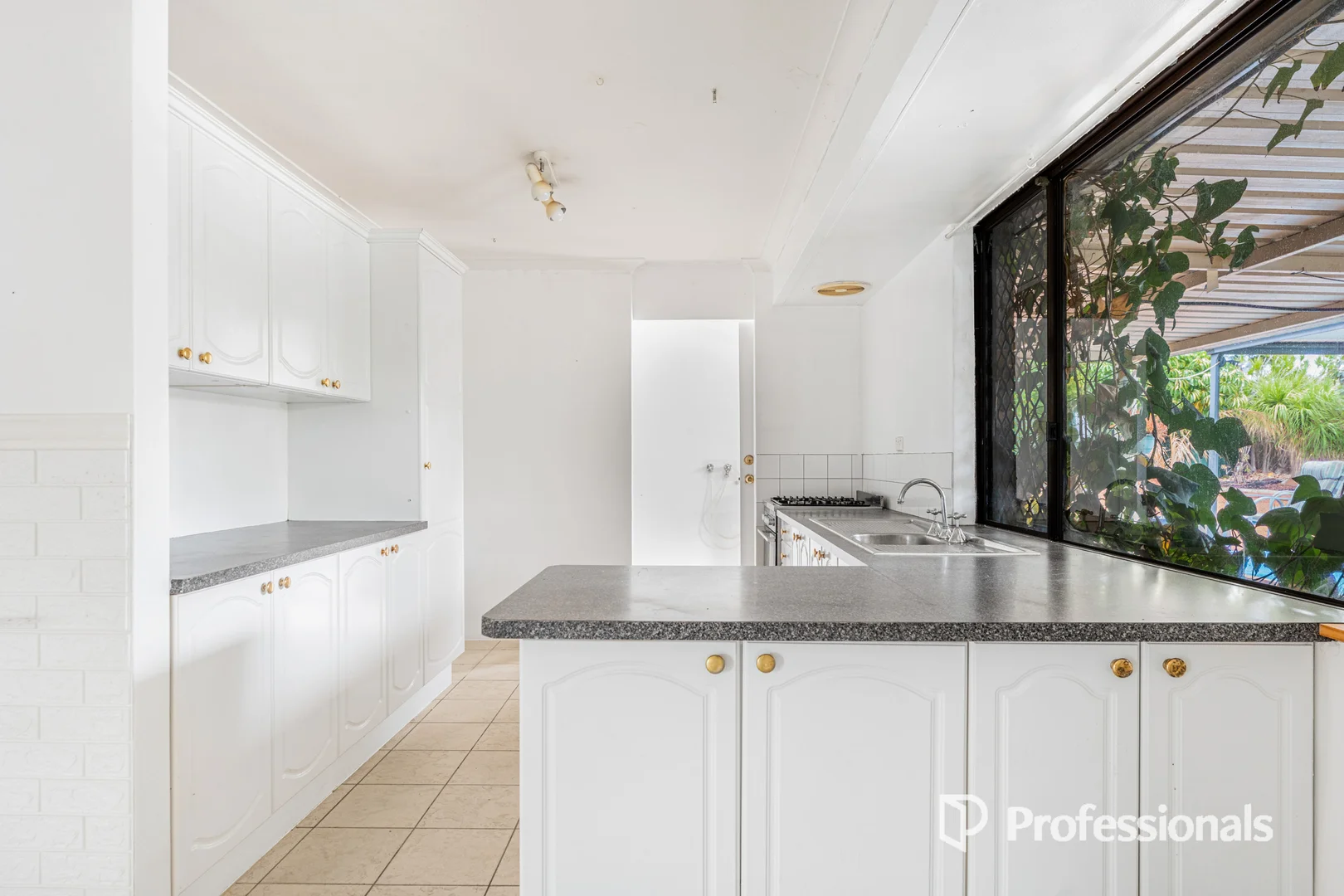 Additional image 8 of 5 Greenhood Court, Gosnells WA 6110