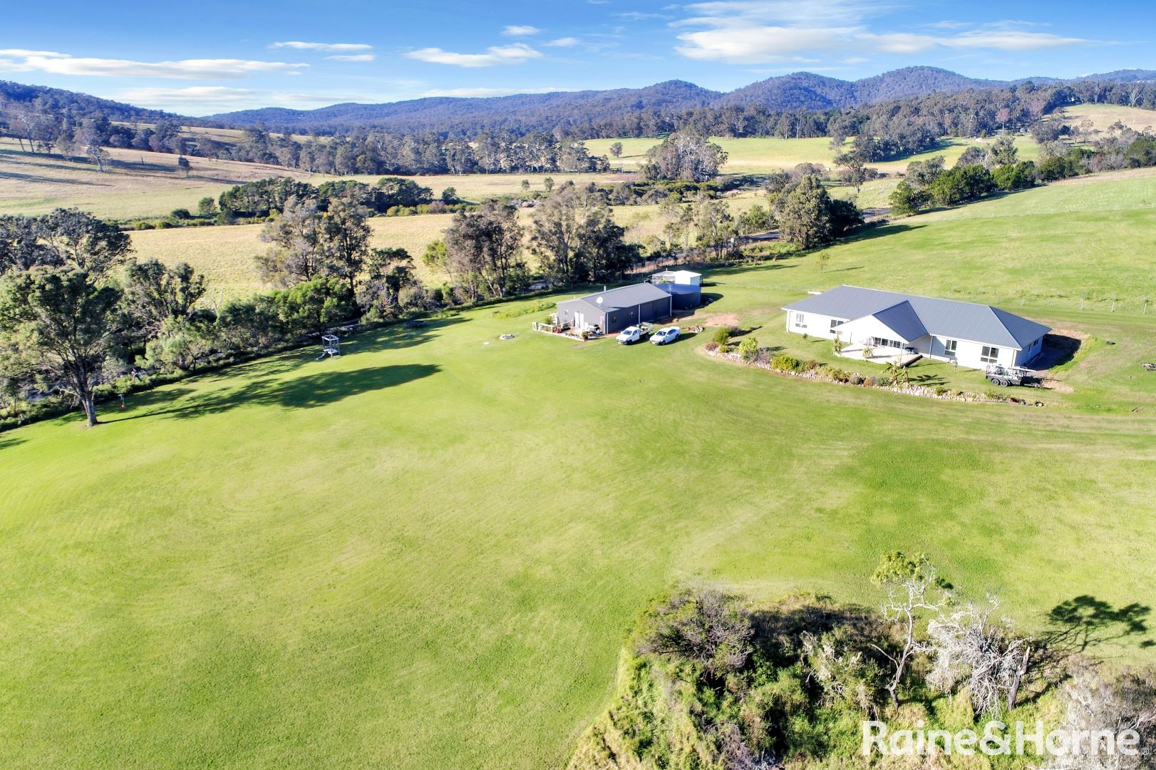 30 Mallyon Close, Lochiel NSW 2549, Image 2