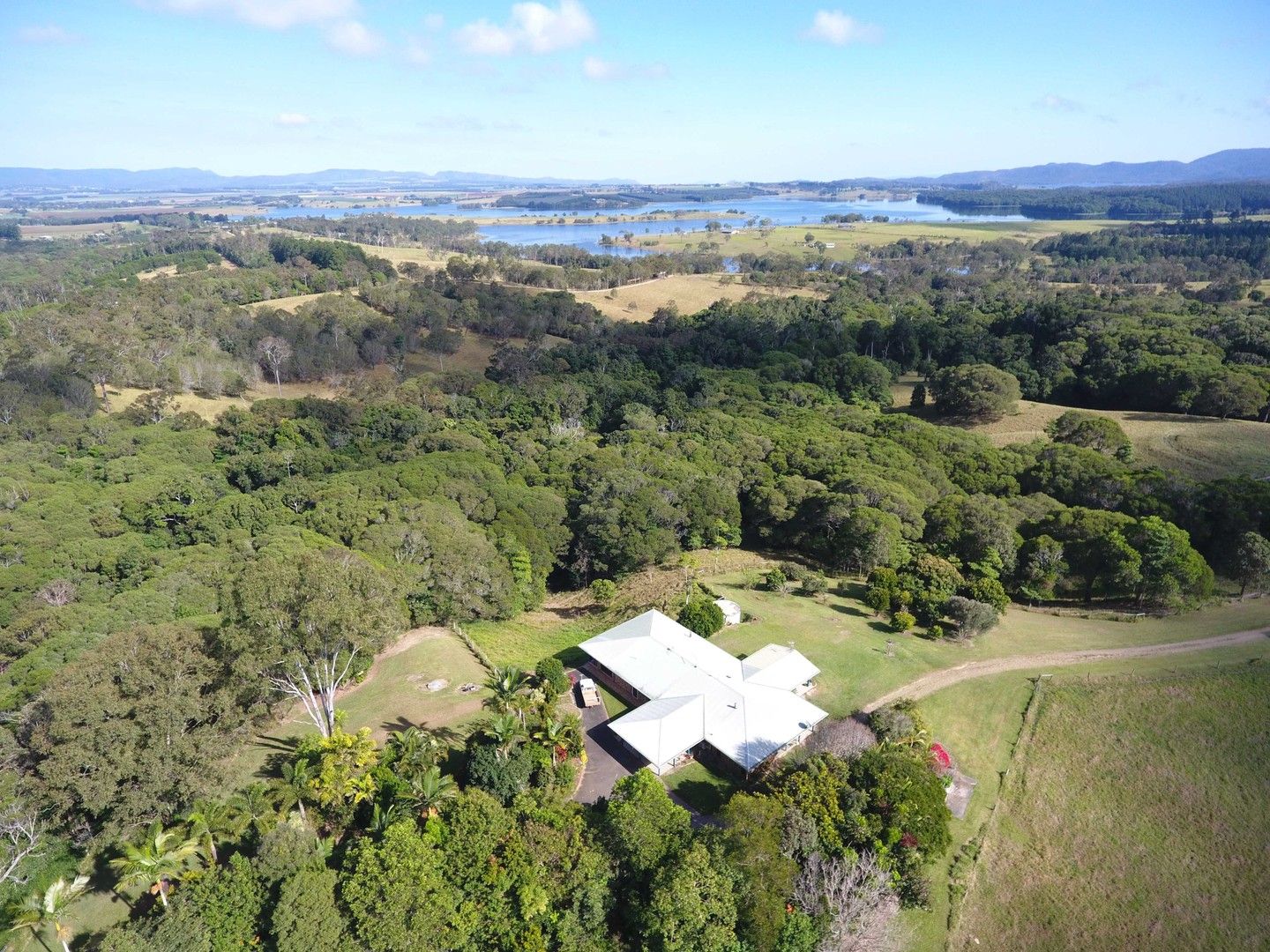 4 bedrooms Acreage / Semi-Rural in  YUNGABURRA QLD, 4884