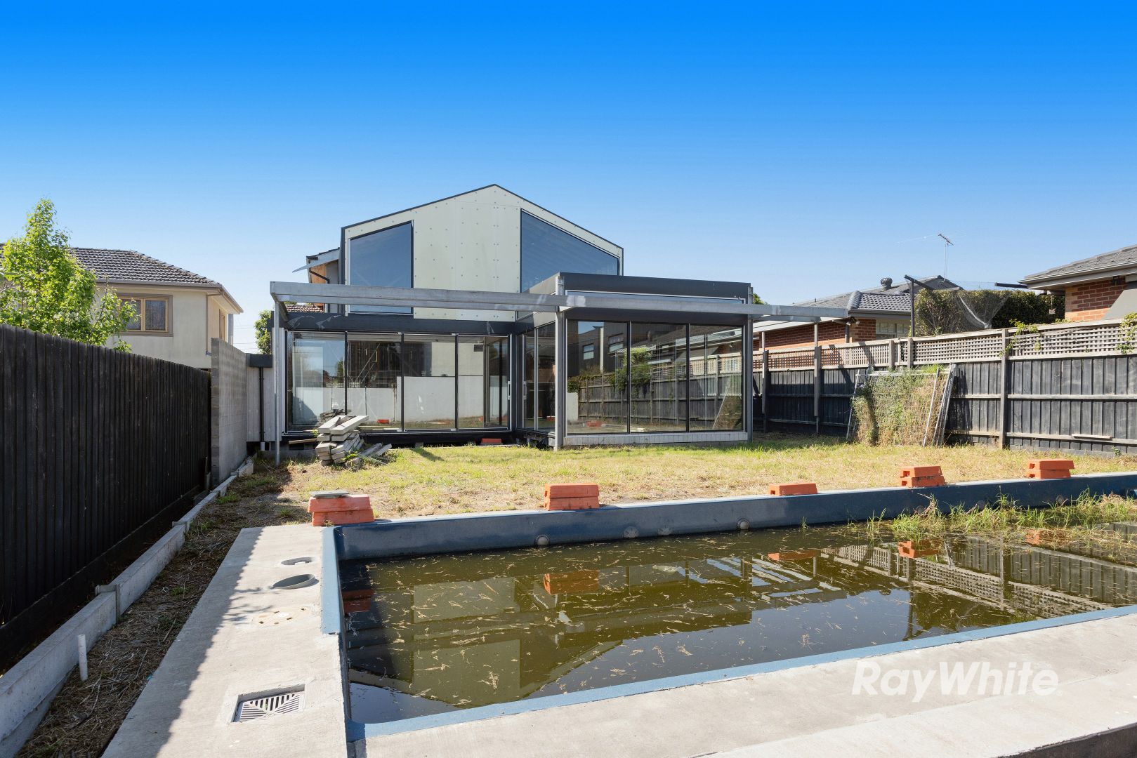 132 Bay Road, Sandringham VIC 3191, Image 2