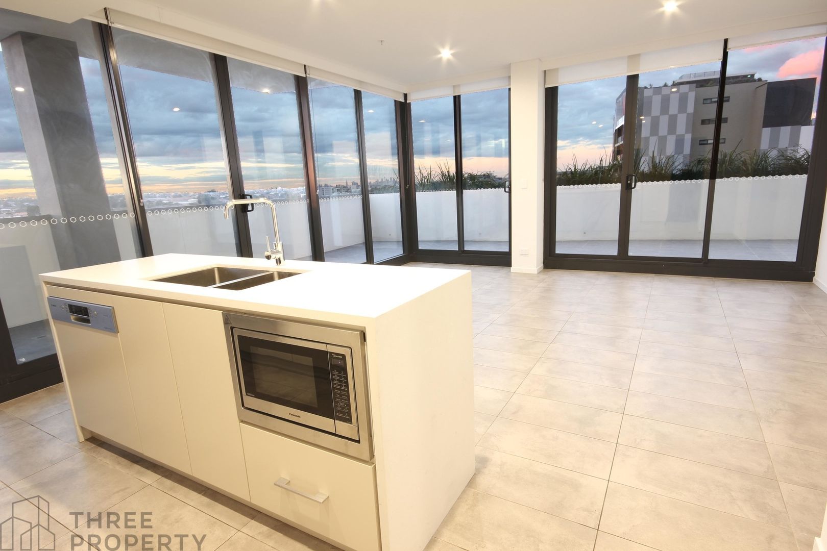 Level 5 506 258 Railway Parade Kogarah Nsw 2217 Apartment For Rent 640 Domain