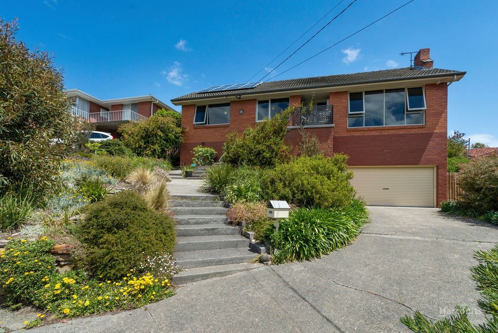 41 Henley Street, Lindisfarne TAS 7015, Image 0