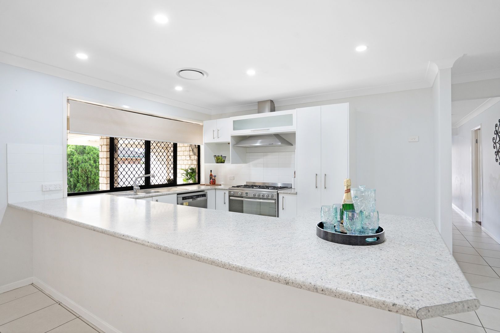 10 Catalina Avenue, Bray Park QLD 4500, Image 2