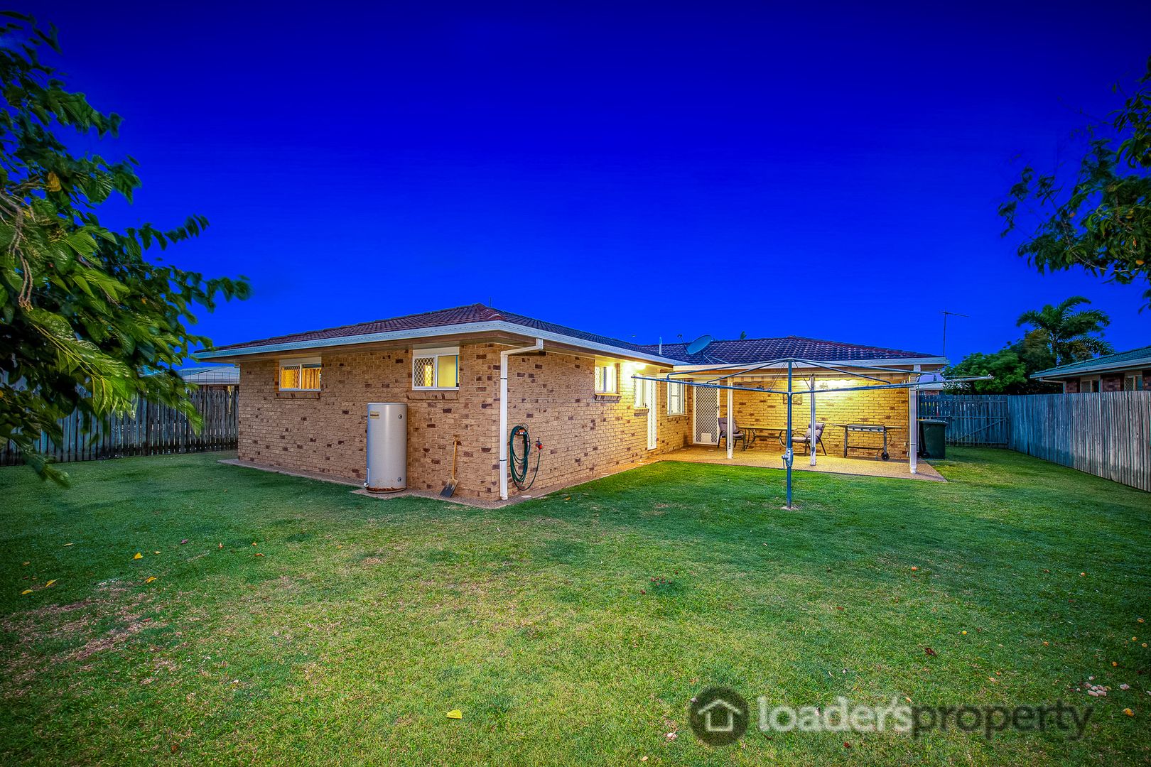 70 Clive Cres, Kepnock QLD 4670, Image 2