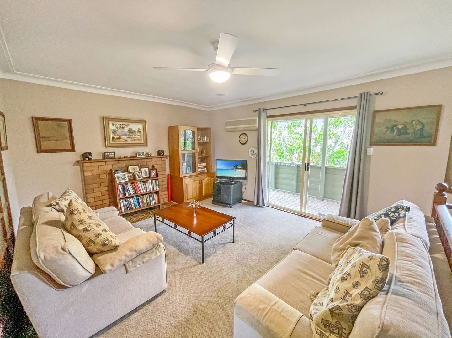 4 Carramar Crescent, Hawks Nest NSW 2324, Image 2