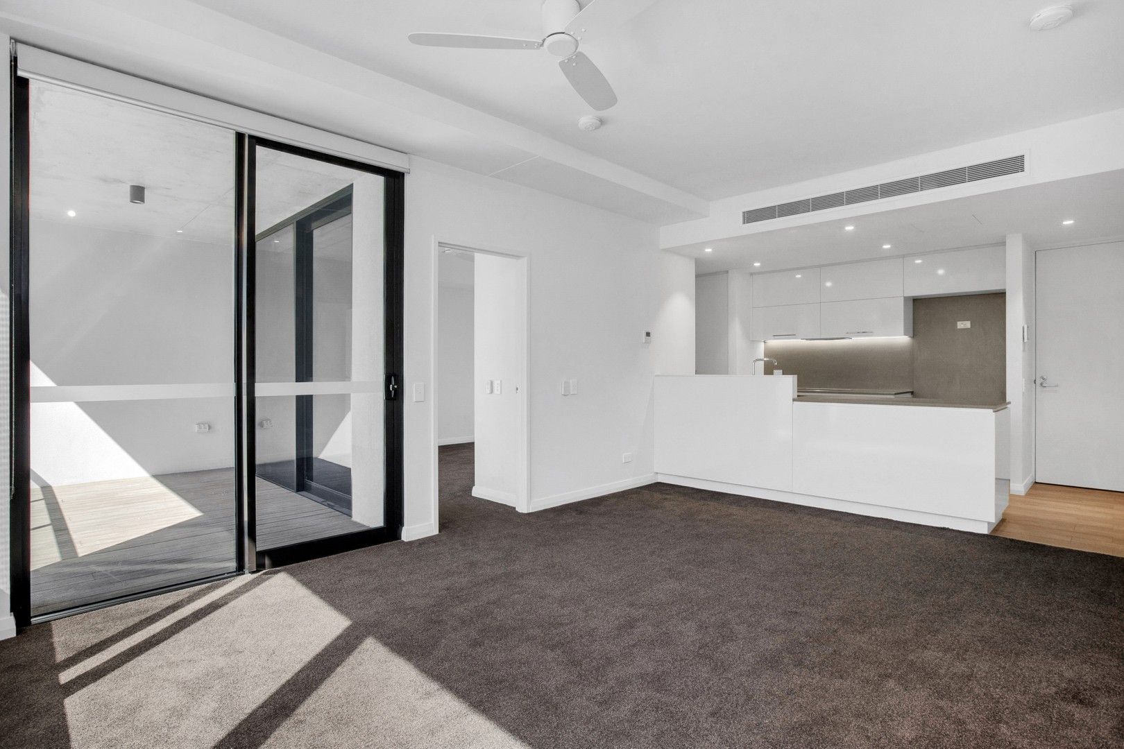2 bedrooms Apartment / Unit / Flat in 142/32 Quarry Street FREMANTLE WA, 6160