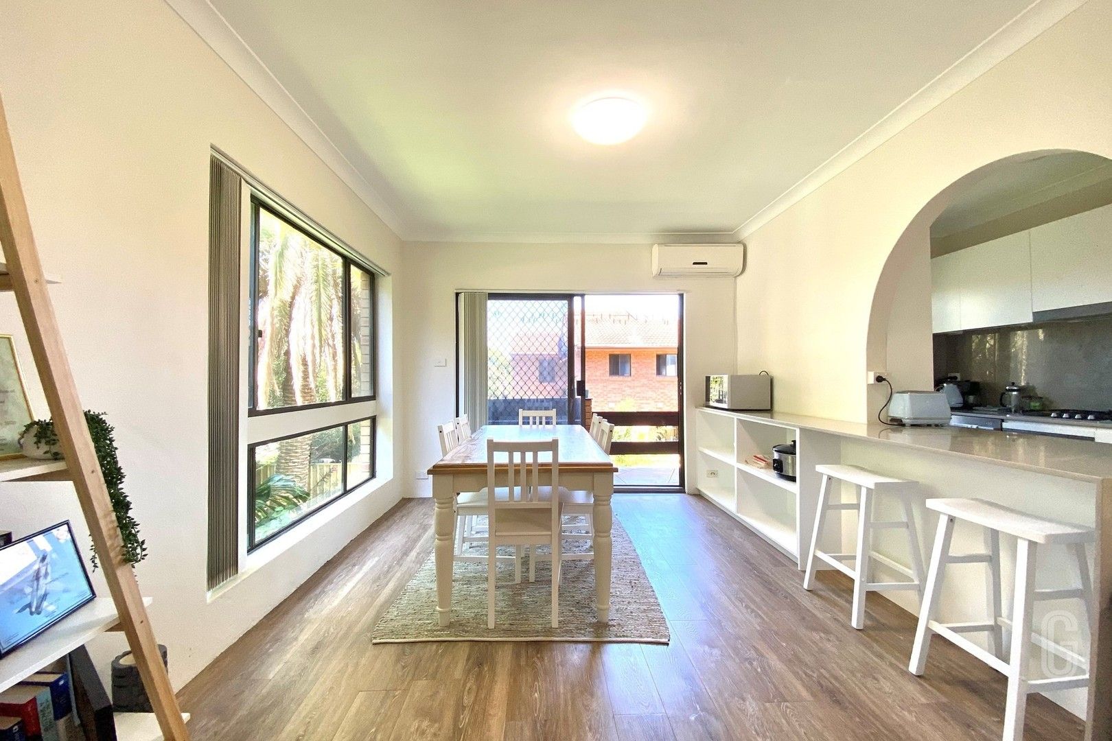 2 bedrooms Apartment / Unit / Flat in 1/18 Selwyn Street MEREWETHER NSW, 2291