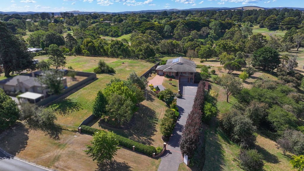 52 Simpson Street, Ballan VIC 3342, Image 1