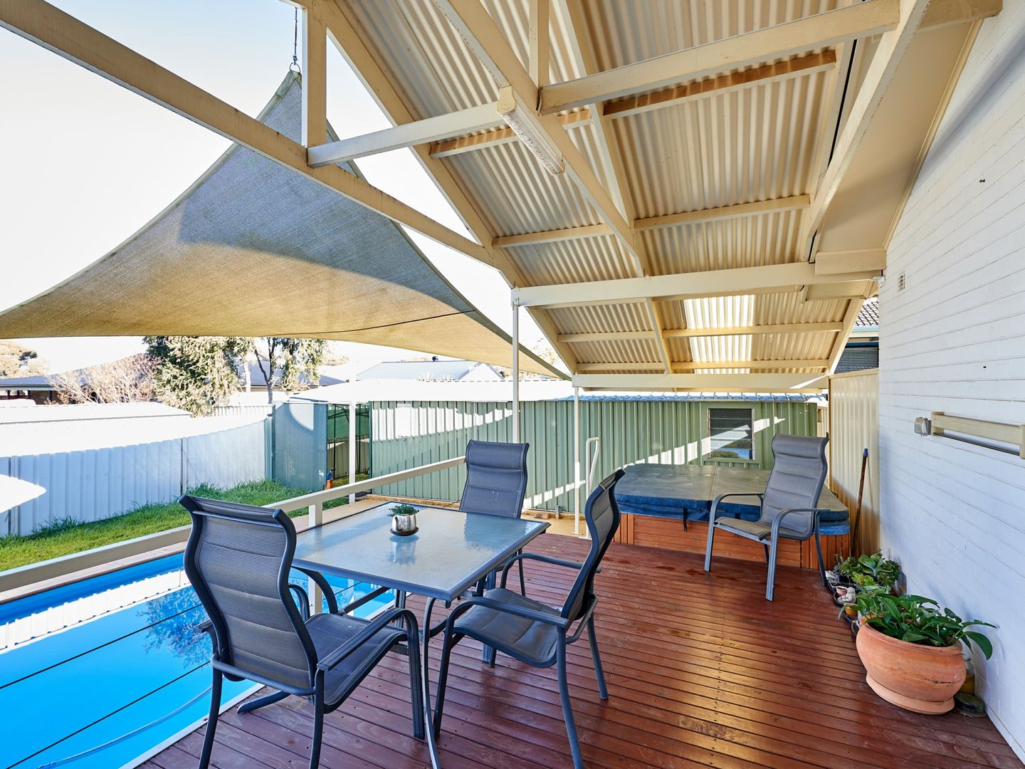 8 Carmody Street, Kooringal NSW 2650, Image 2