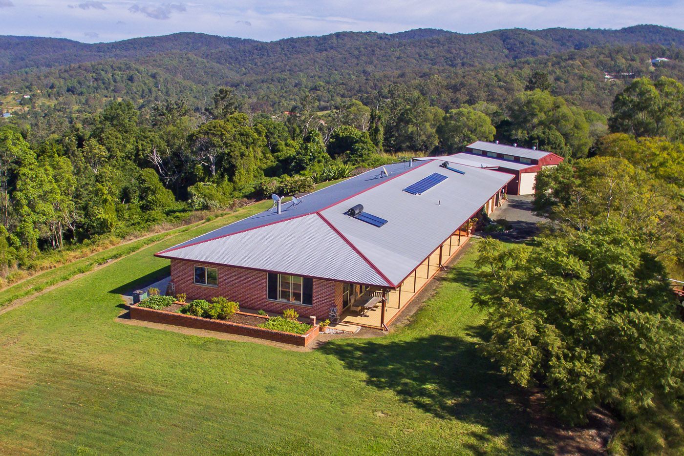 80 Barrenjoey Drive, Ormeau Hills QLD 4208 House for Sale 1,598,000