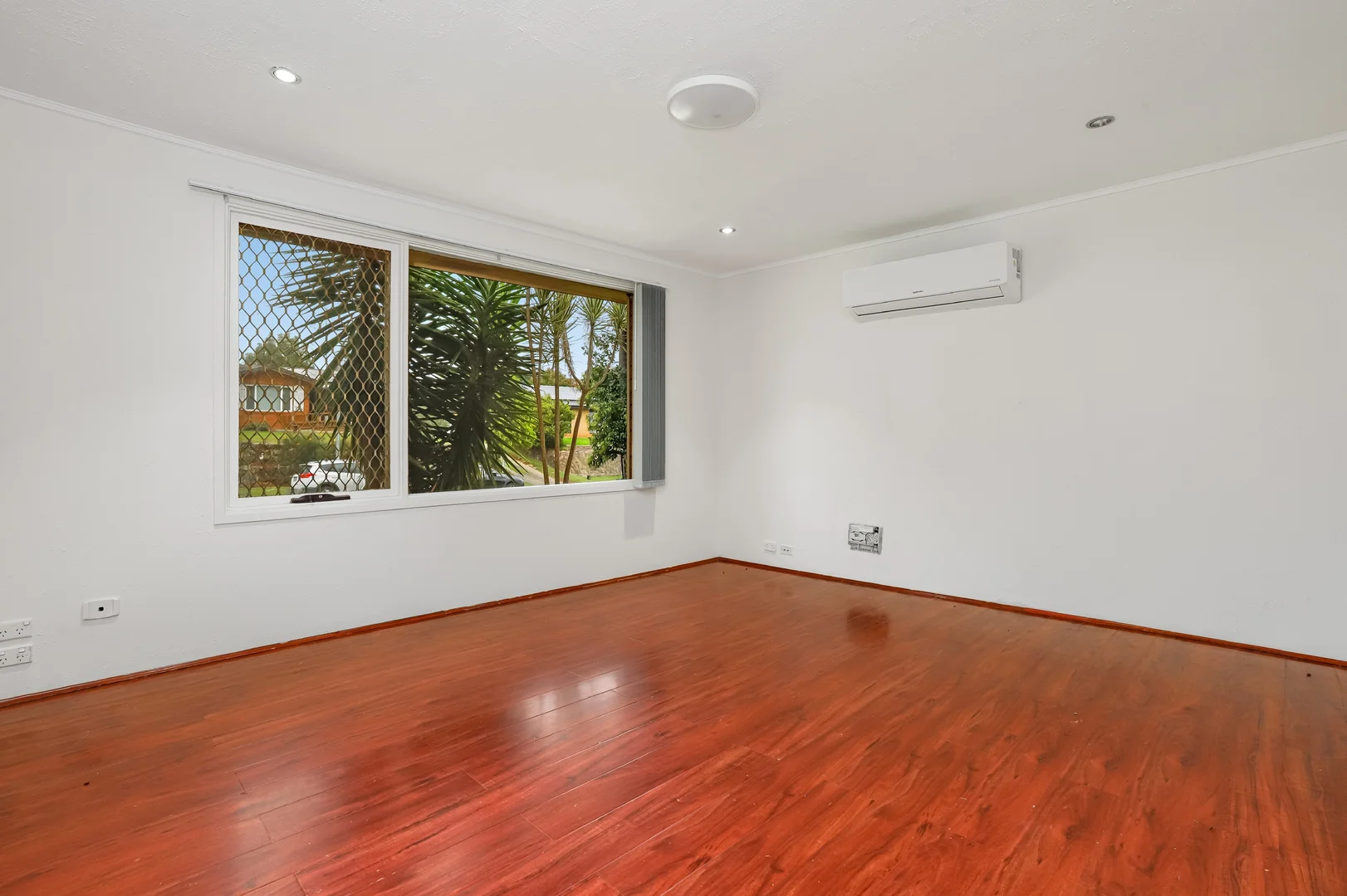 Additional image 3 of 61 Guise Road, Bradbury NSW 2560