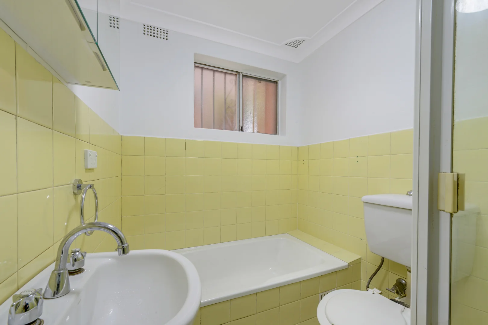 Additional image 6 of 5/12 Yangoora Road, Belmore NSW 2192