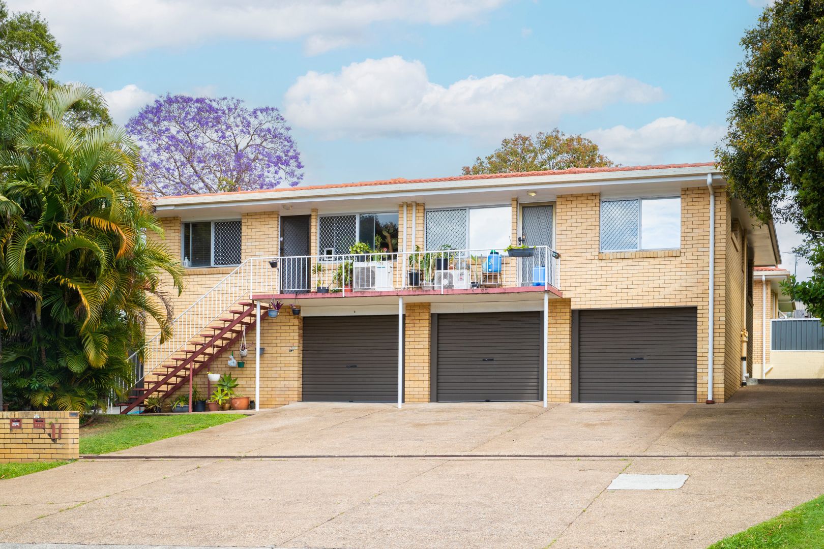 1/11 Harewood Street, Annerley QLD 4103, Image 1