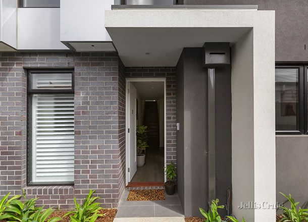 2/125 Grange Road, Fairfield VIC 3078