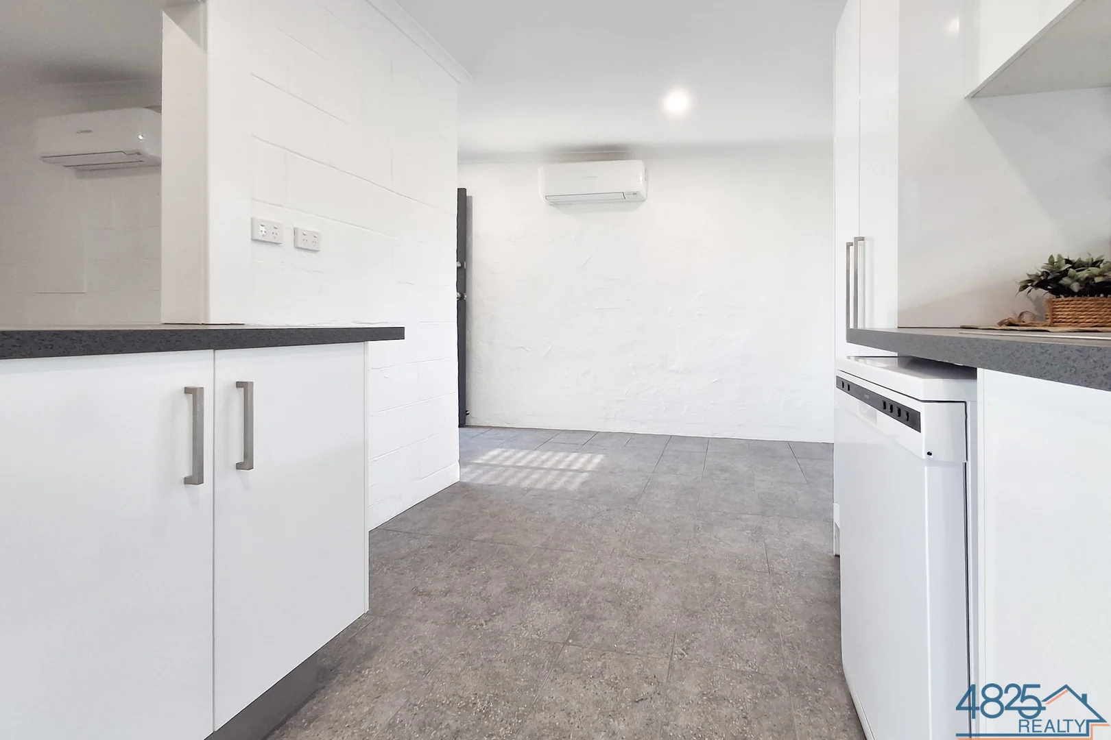 Additional image 6 of 69 Deighton Street, Mount Isa QLD 4825