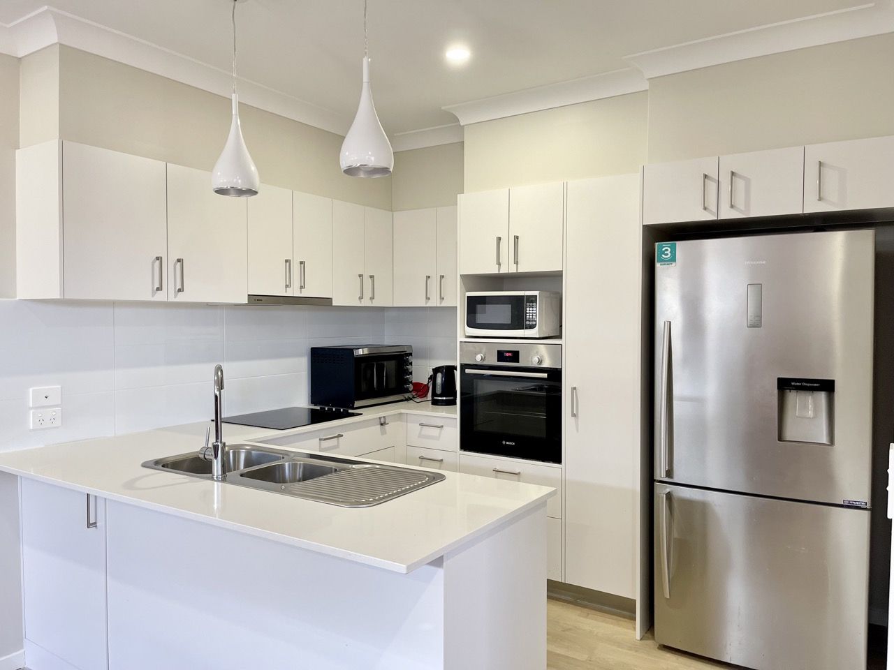 163/2-20 Island View Drive, Urangan QLD 4655, Image 2