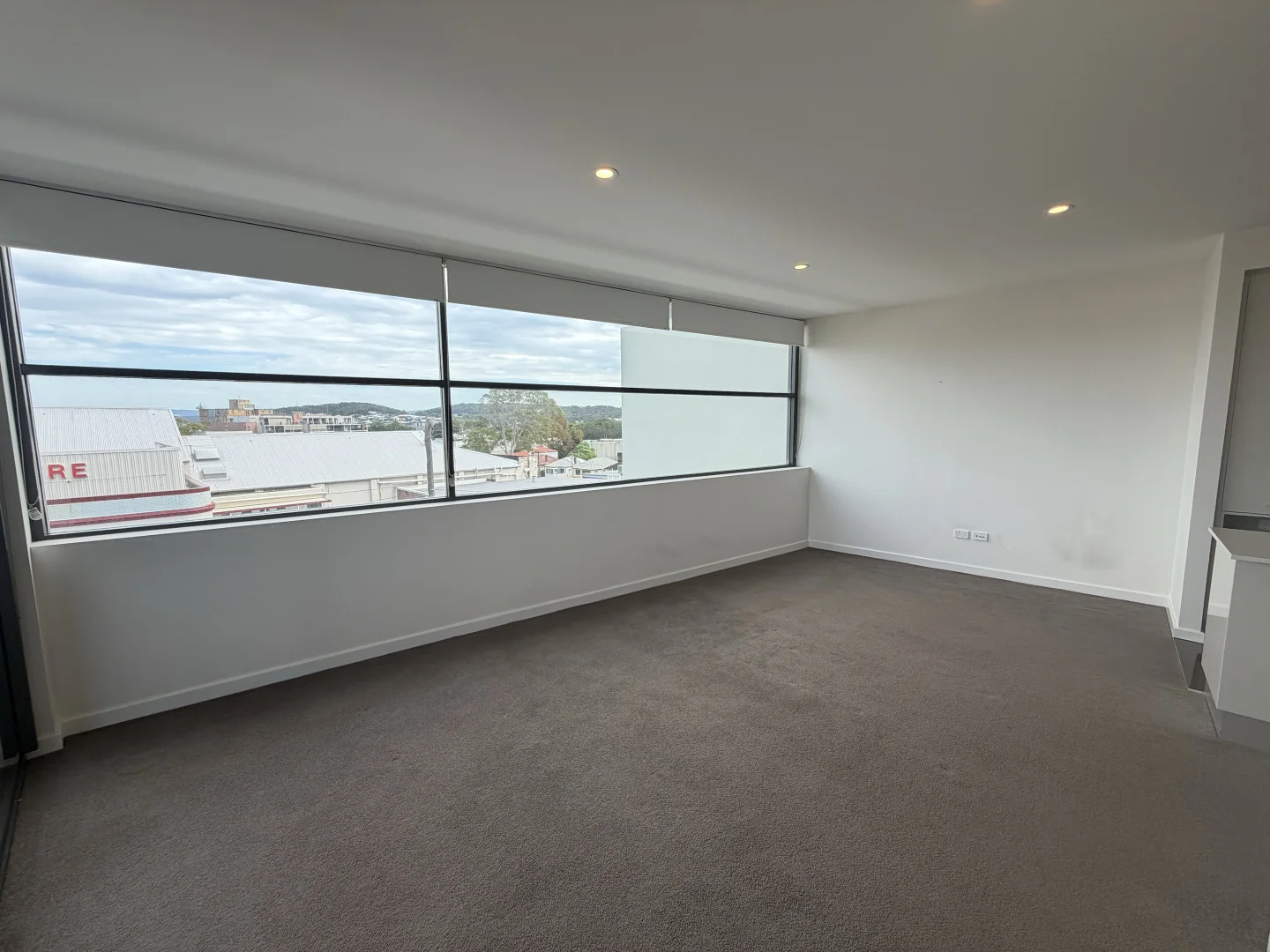 Additional image 5 of 301/571 Pacific Highway, Belmont NSW 2280