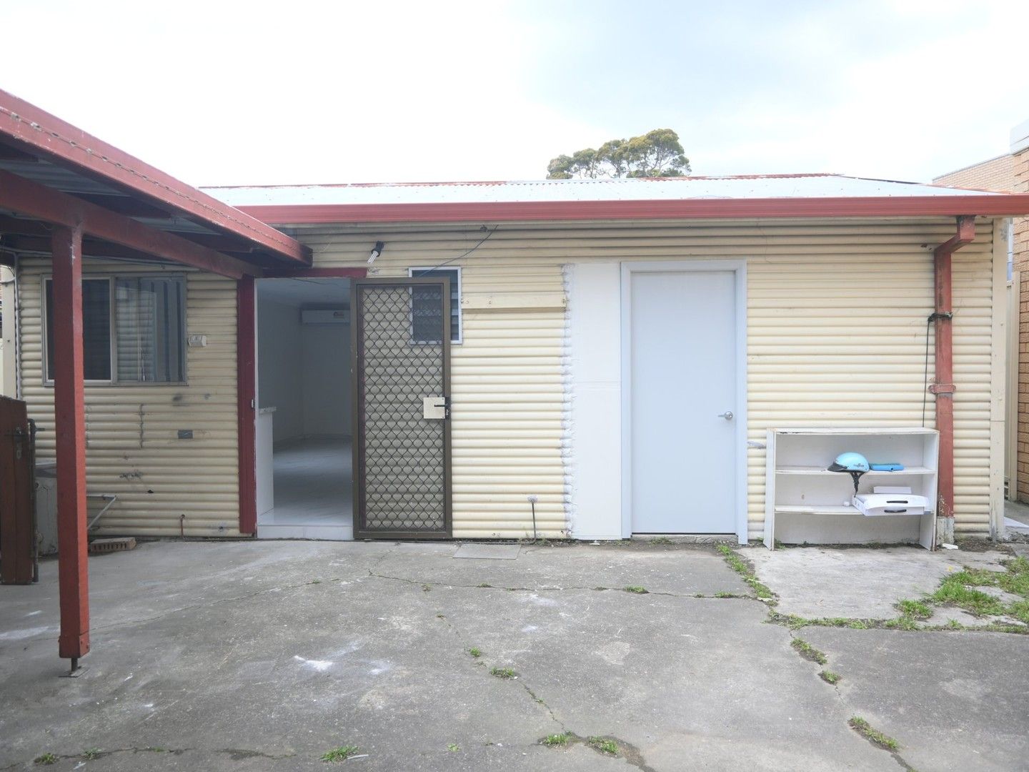 2 bedrooms House in 2a Little Ada St CANLEY VALE NSW, 2166