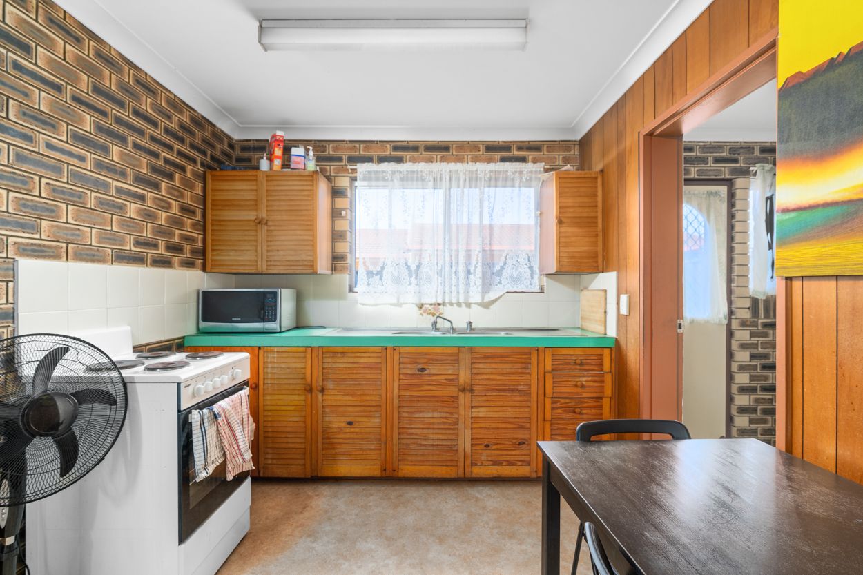 2/62 Hoey Street, Kearneys Spring QLD 4350 Apartment For Rent Domain