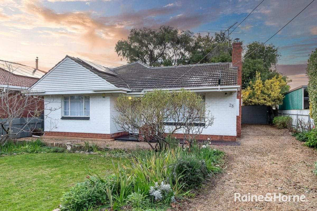 28 Warwick Street, Enfield SA 5085, Image 0