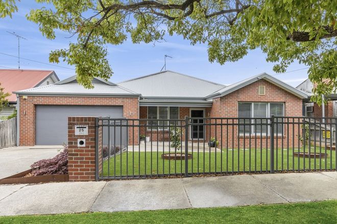 Picture of 25 Vista Road, NEWTOWN VIC 3220