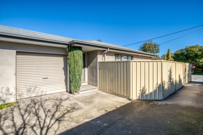 Picture of 1/206 PLUMMER STREET, SOUTH ALBURY NSW 2640