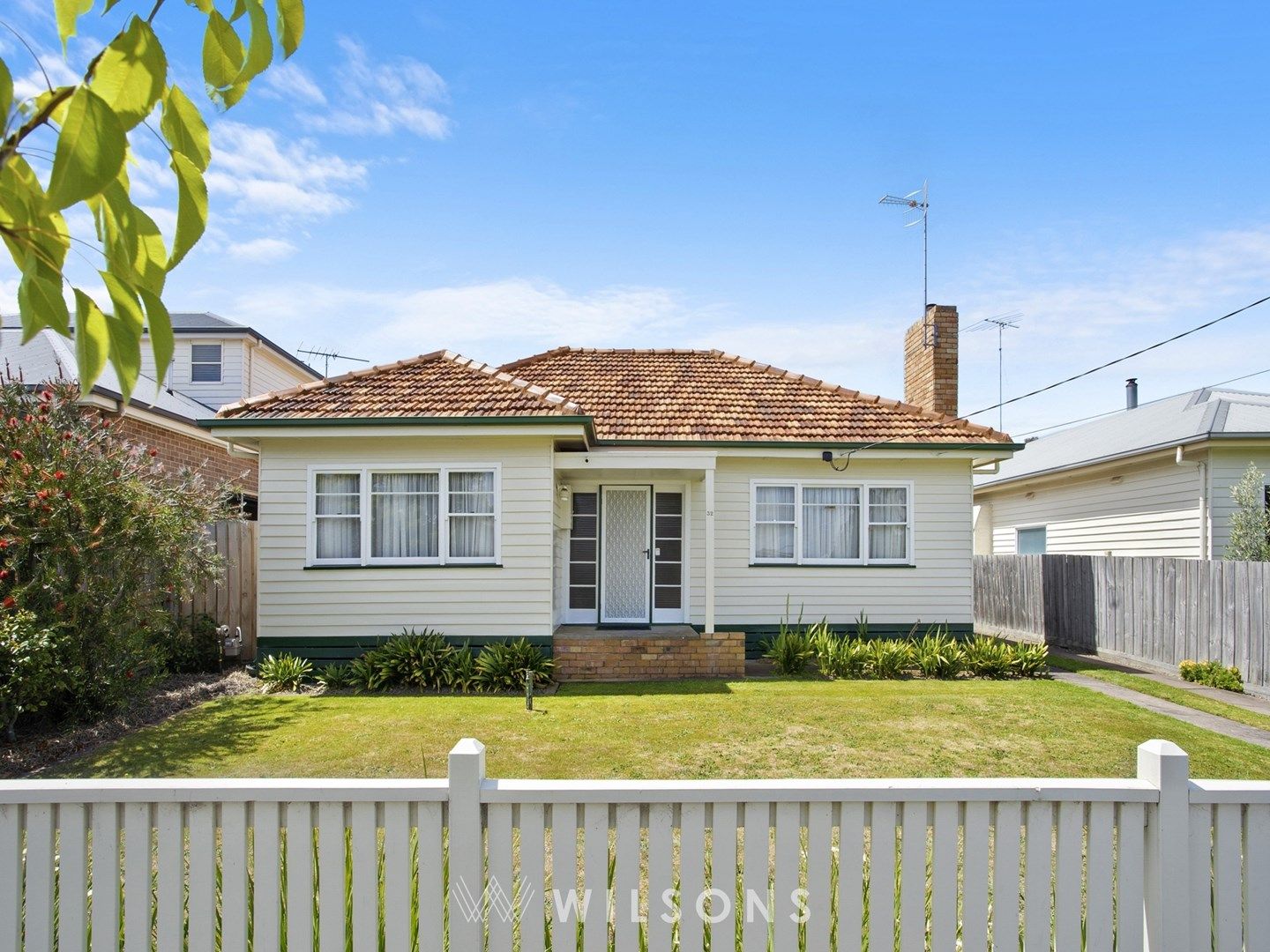 32 Mervyn Street, Newtown VIC 3220, Image 0