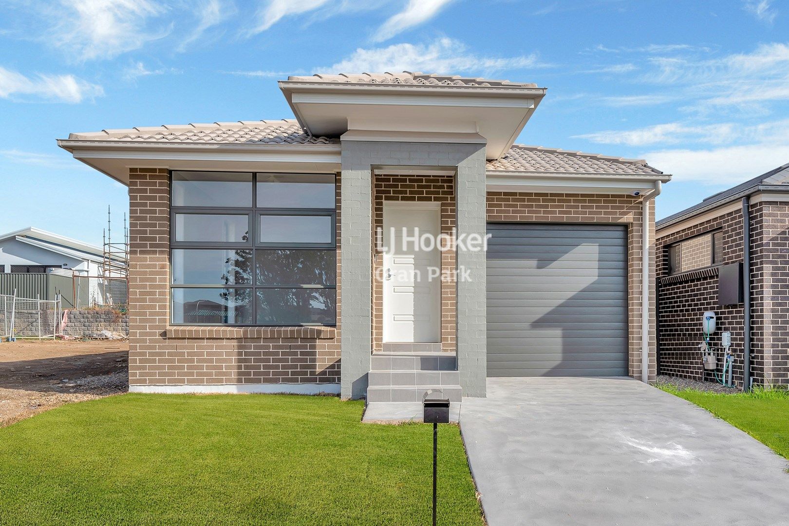 37 Mimosa Street, Gregory Hills NSW 2557, Image 0