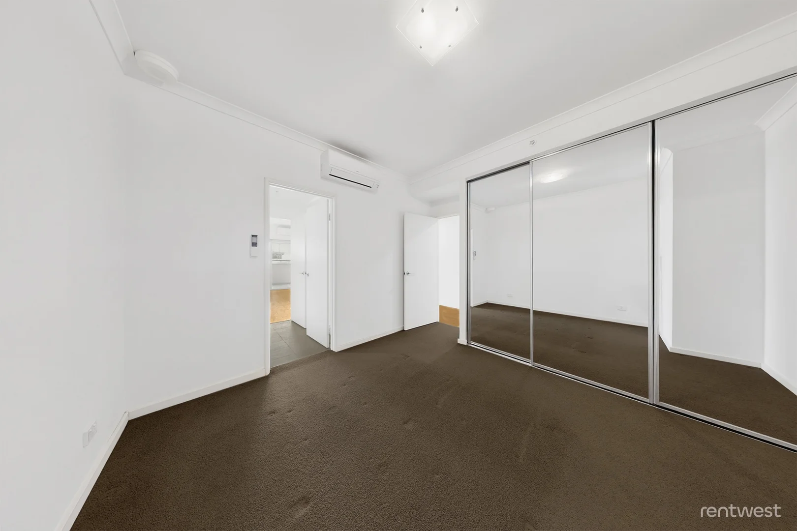 Additional image 11 of 4/33 Newcastle St, Perth WA 6000