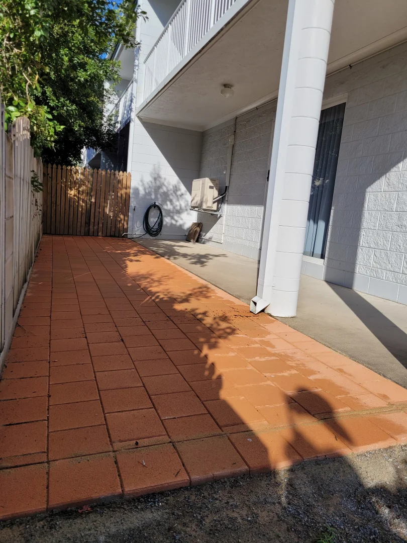 Additional image 12 of 1/20 Carr Street, Hermit Park QLD 4812