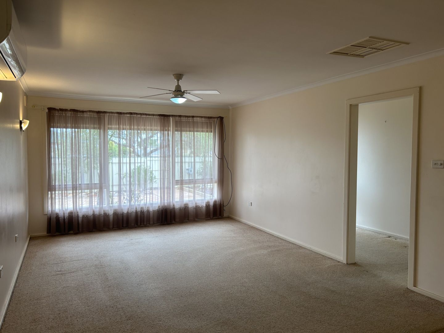 4 Ramsay Street, Whyalla Stuart SA 5608 - House For Rent - $400 | Domain