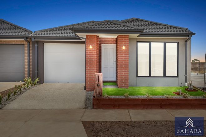 Picture of 7 Miandad Street, ROCKBANK VIC 3335