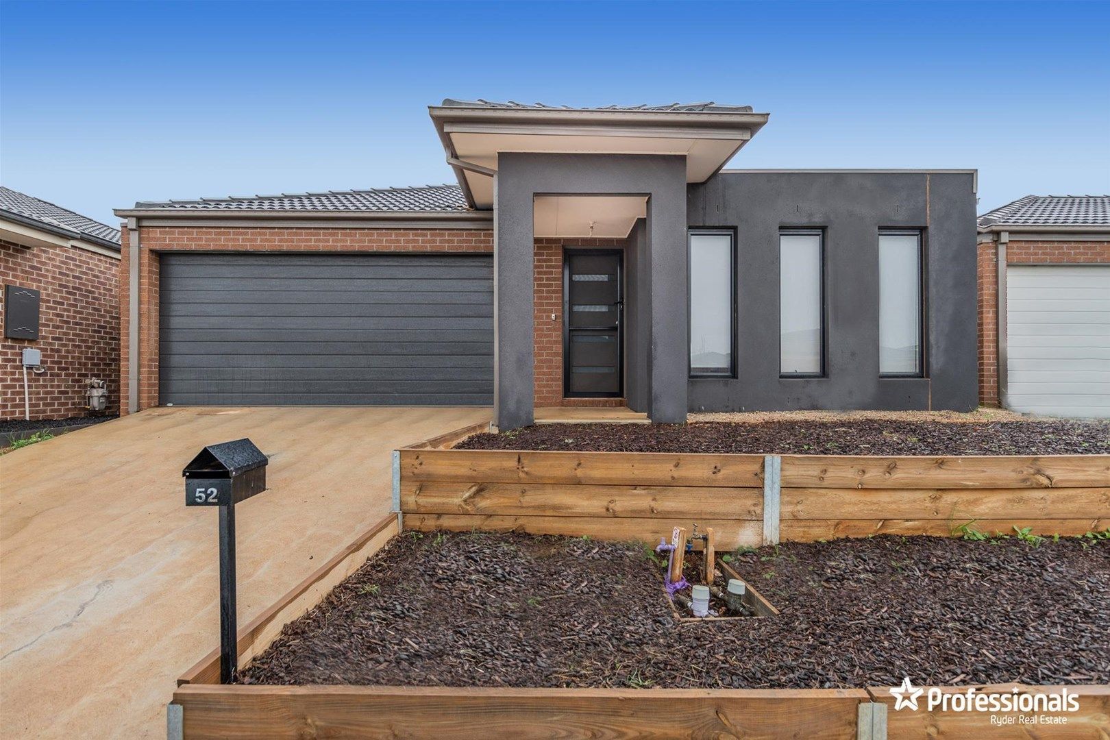52 Toolern Waters Drive, Melton South VIC 3338, Image 0