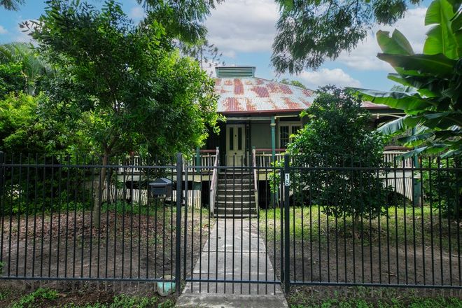 Picture of 15 Churchill Street, GRACEVILLE QLD 4075