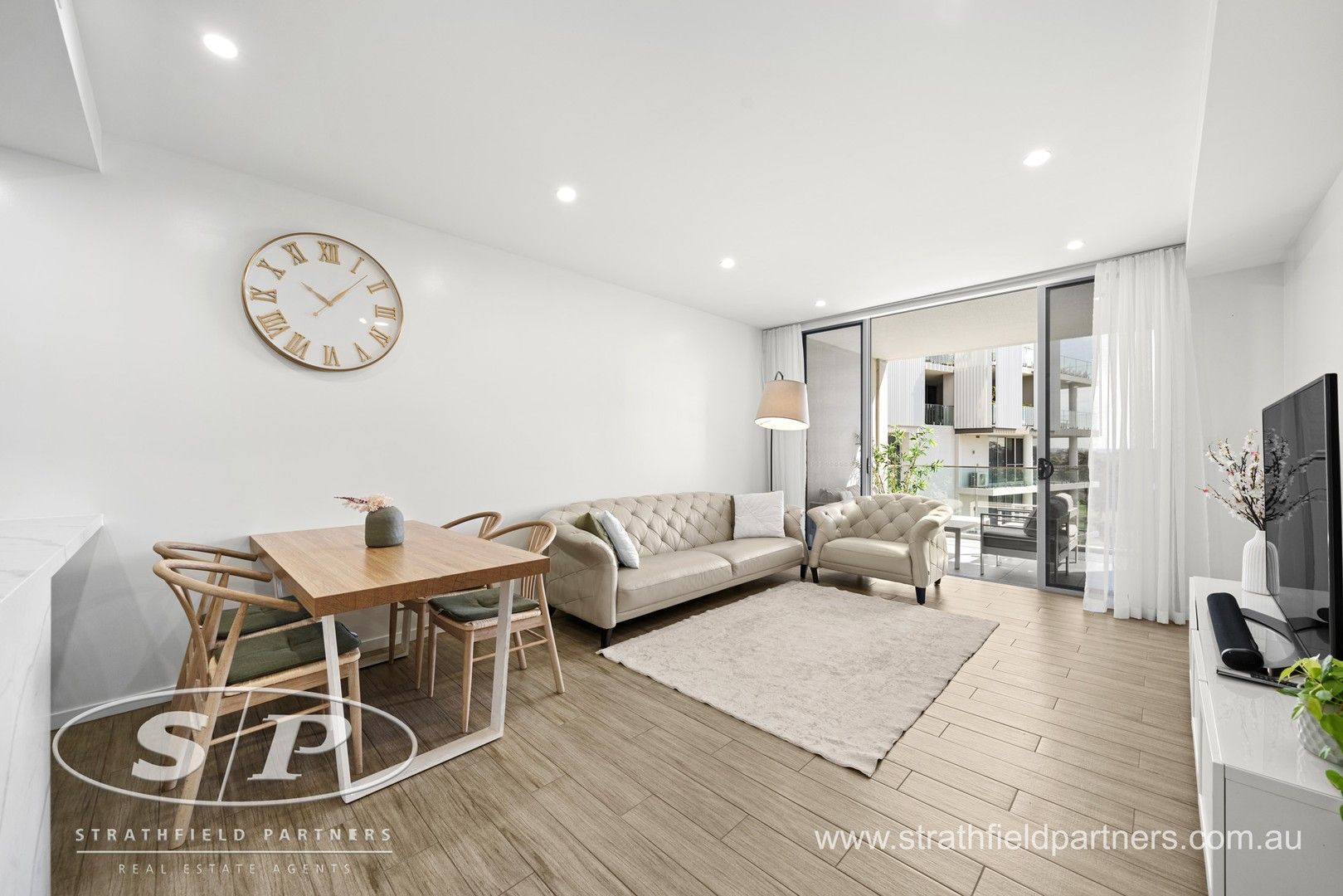2 bedrooms Apartment / Unit / Flat in A605/86 Centenary Drive STRATHFIELD NSW, 2135