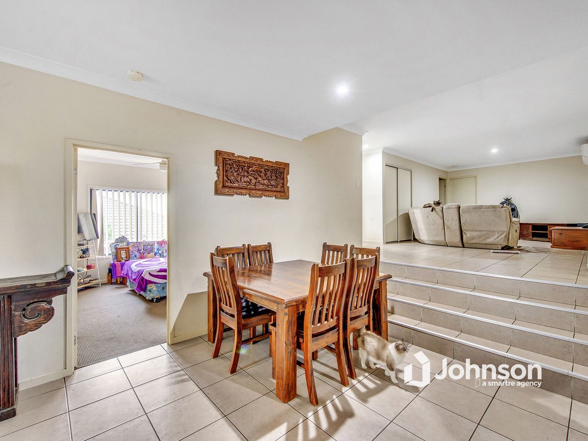 77 Woodlands Boulevard, Waterford QLD 4133, Image 2