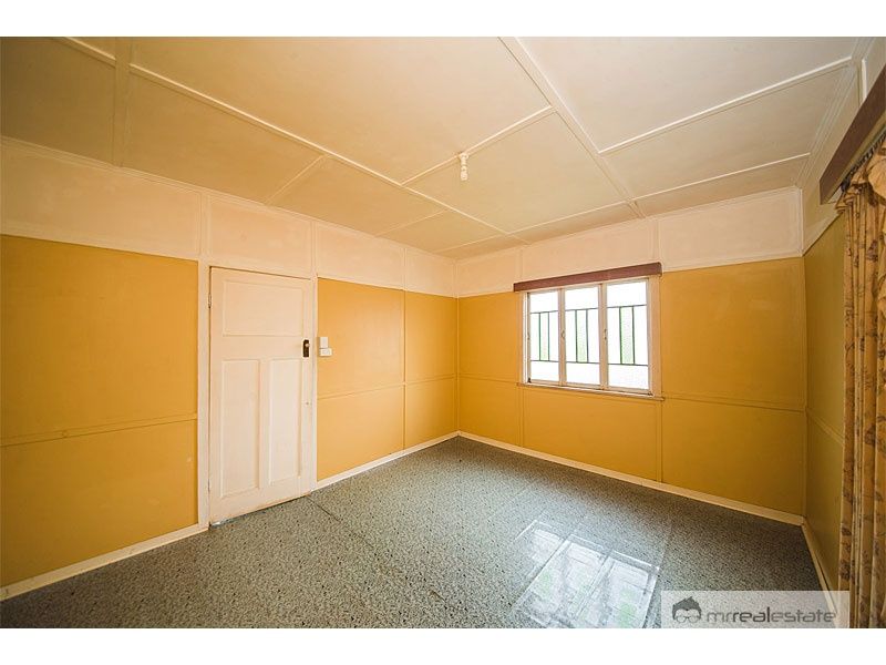 83a Clifton Street, Berserker QLD 4701, Image 2