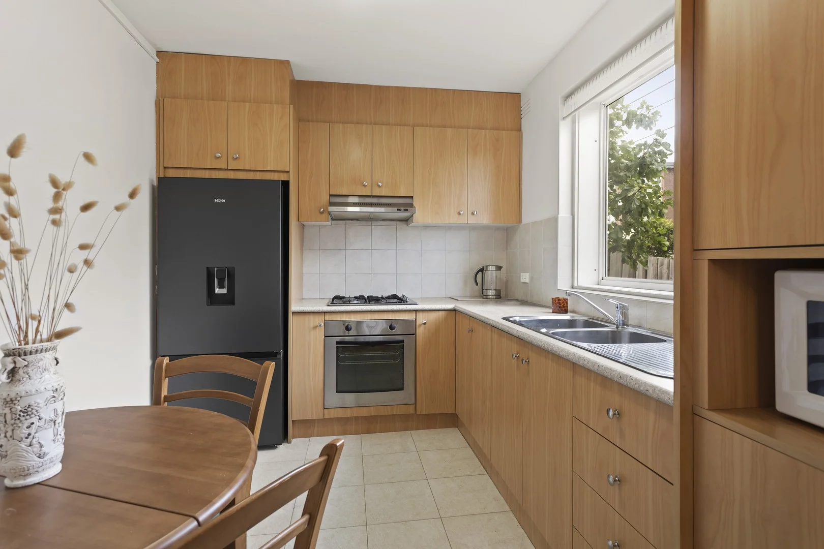 Primary image of 1/44 The Avenue, Balaclava VIC 3183