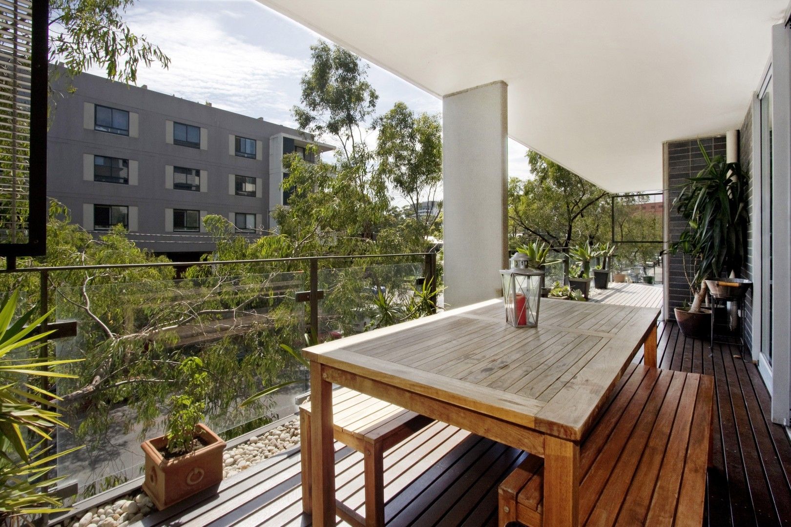 2 bedrooms Apartment / Unit / Flat in 109/2-4 Powell Street WATERLOO NSW, 2017