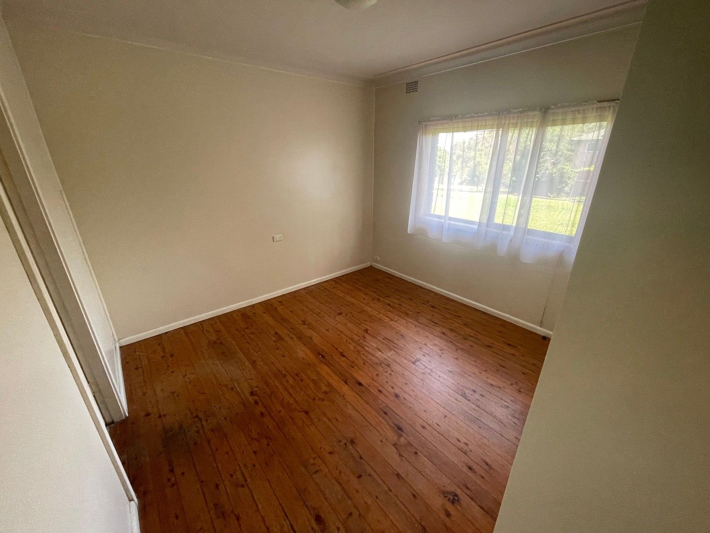 3 bedrooms Apartment / Unit / Flat in 2 KIALOA ROAD WOONONA NSW, 2517