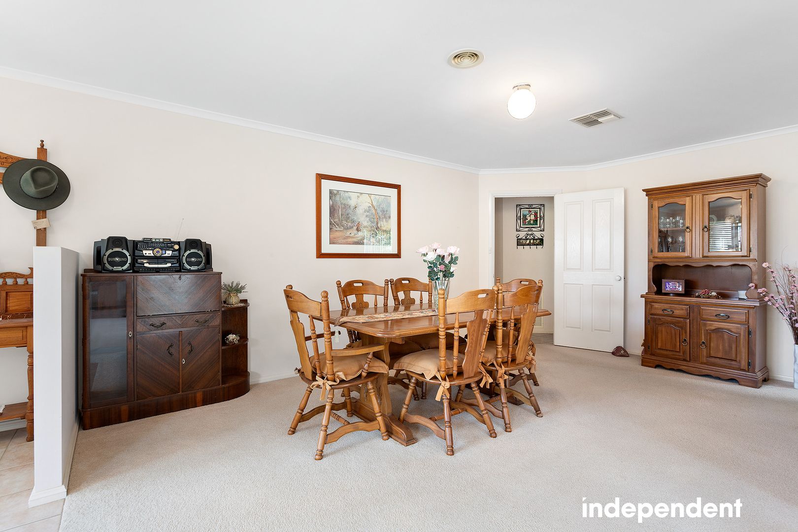 16 Bayside Court, Jerrabomberra NSW 2619, Image 2