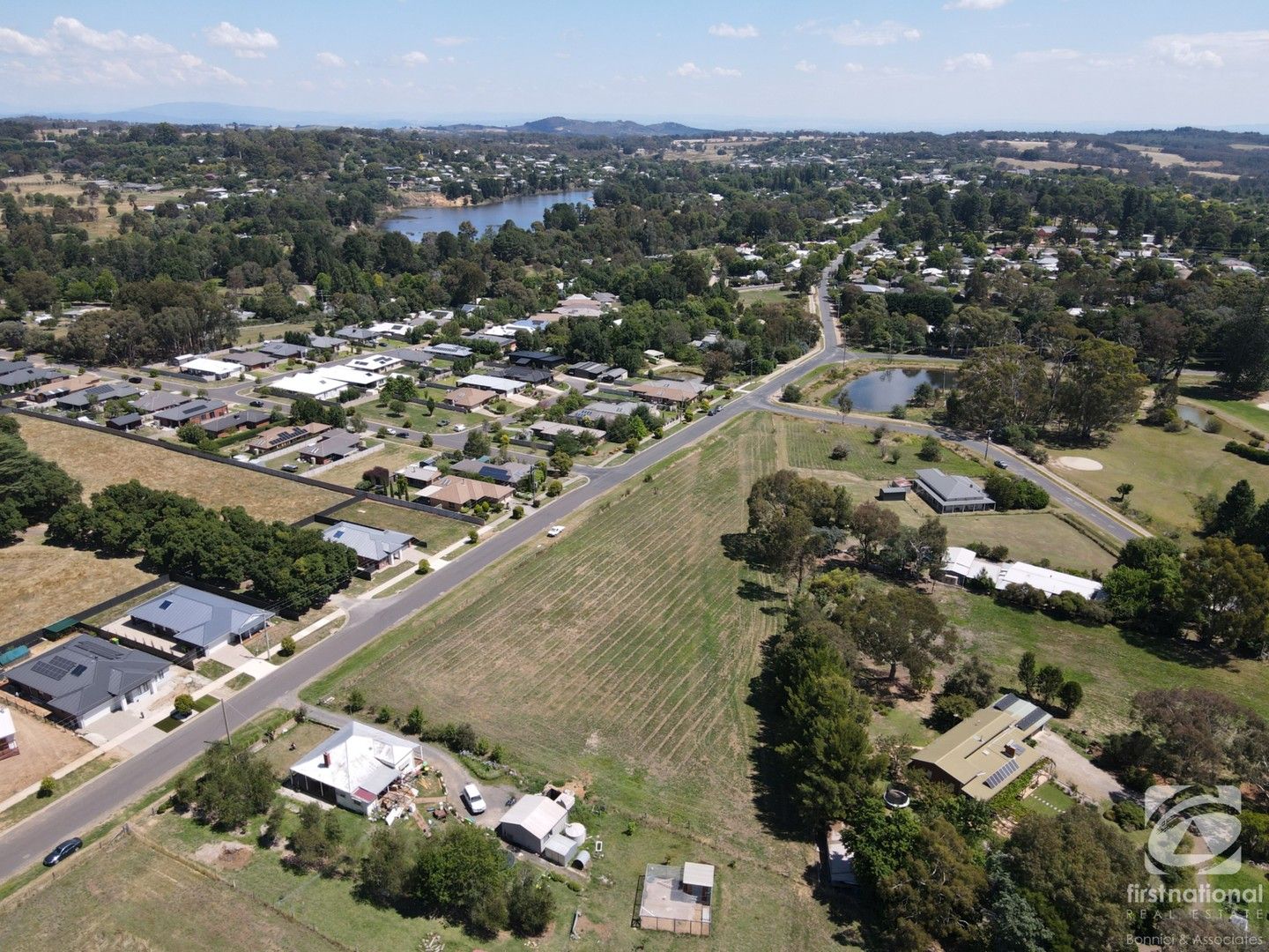 6 Havelock Road, Beechworth VIC 3747, Image 0